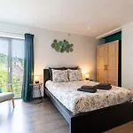 Aux Berges Du Bocq Yvoir