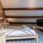 Aux Berges Du Bocq Tatil Evi