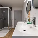 Aux Berges Du Bocq Tatil Evi Yvoir