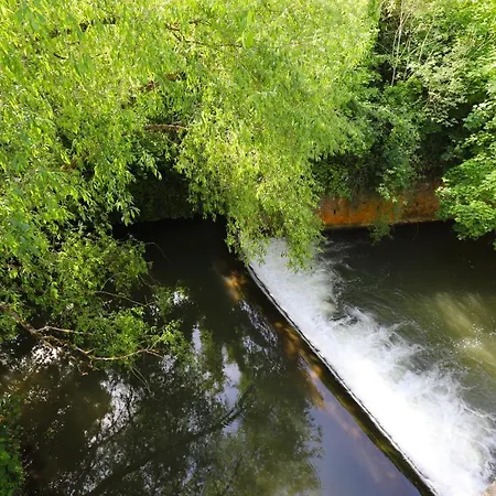 Aux Berges Du Bocq *