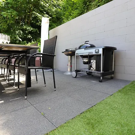 Aux Berges Du Bocq * Yvoir