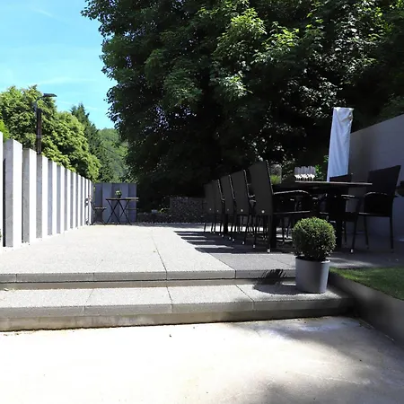 Aux Berges Du Bocq Tatil Evi *