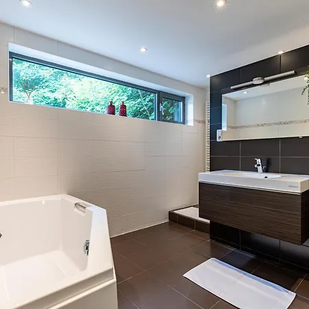 Aux Berges Du Bocq * Yvoir