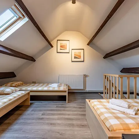 Aux Berges Du Bocq Yvoir