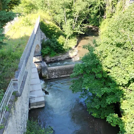 Aux Berges Du Bocq *